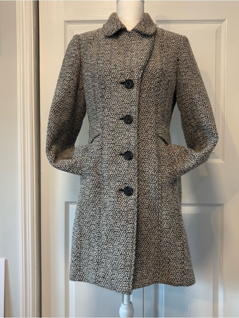 Wool Blend Tweed Coat Medium Quiet Luxury Minimalist Old Money